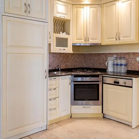 Goldcity 2 Bedroom With Free Aquapark 阿拉尼亚